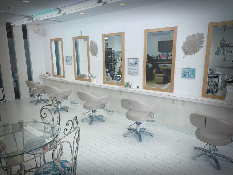 美容室SAVOY(サヴォイ)のアルバイト・バイト求人情報-02