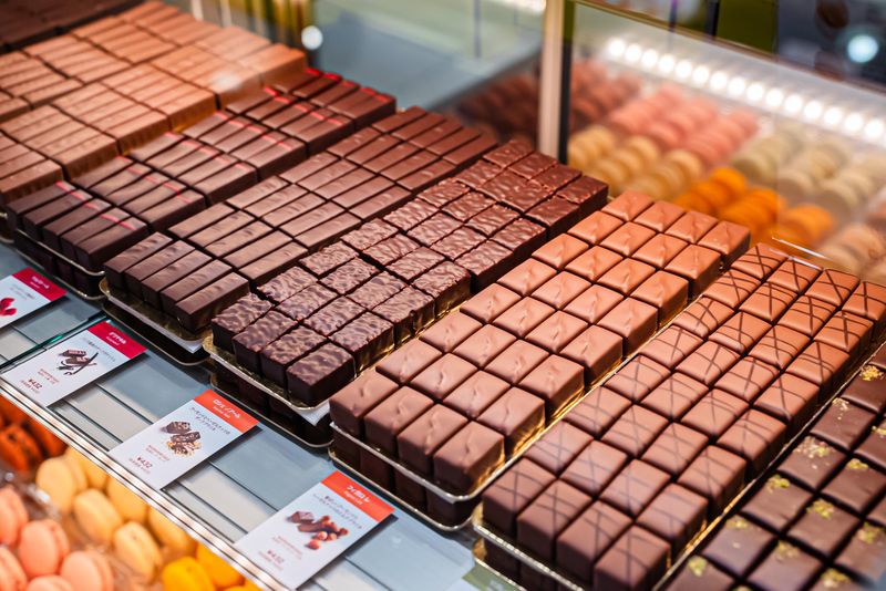 ラ・メゾン・デュ・ショコラ虎ノ門ヒルズ店(ラ・メゾン・デュ・ショコラ・ジャポン株式会社)のアルバイト・バイト求人情報-02