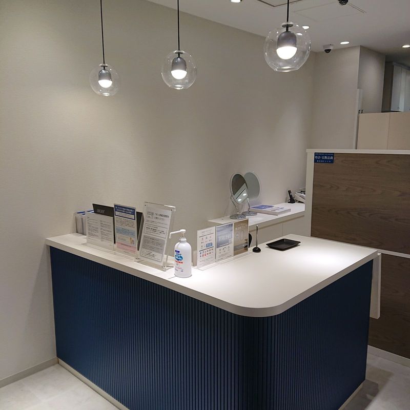 株式会社コメ兵の求人・転職情報-04