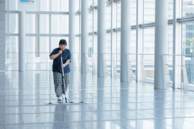 雇用元:ジェイアール東海総合ビルメンテナンス株式会社_勤務先:名古屋駅構内のアルバイト・バイト求人情報-04