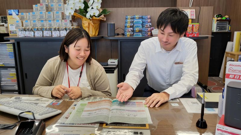 ドコモショップマーケットシティ桐生店のアルバイト・バイト求人情報-03
