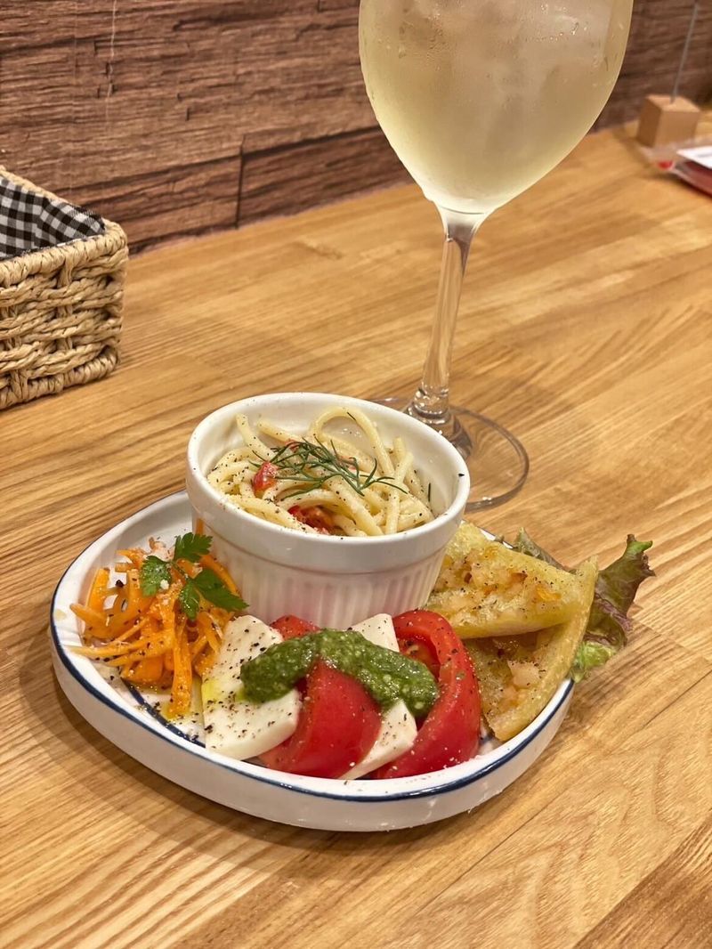 イタリアン酒場laugh baru「ラフバル」のアルバイト・バイト求人情報-05