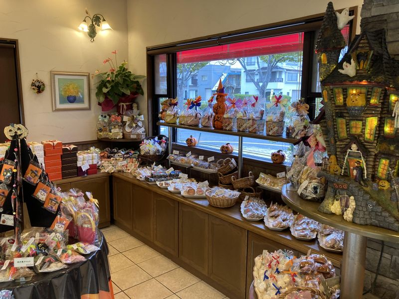 有限会社アビニヨンのアルバイト・バイト求人情報-02