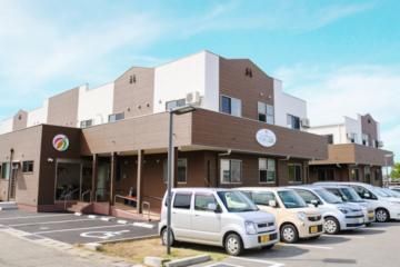 サンホーム国岡　サービス付き高齢者向け住宅のアルバイト・バイト求人情報-02