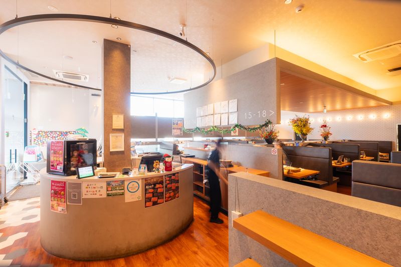 特急焼肉せいざん　株式会社セイザンのアルバイト・バイト求人情報-02