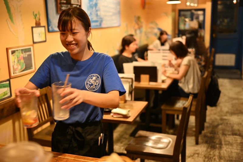 sizzul seafood&grillのアルバイト・バイト求人情報-02