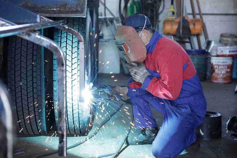 株式会社篠田自工のアルバイト・バイト求人情報-05