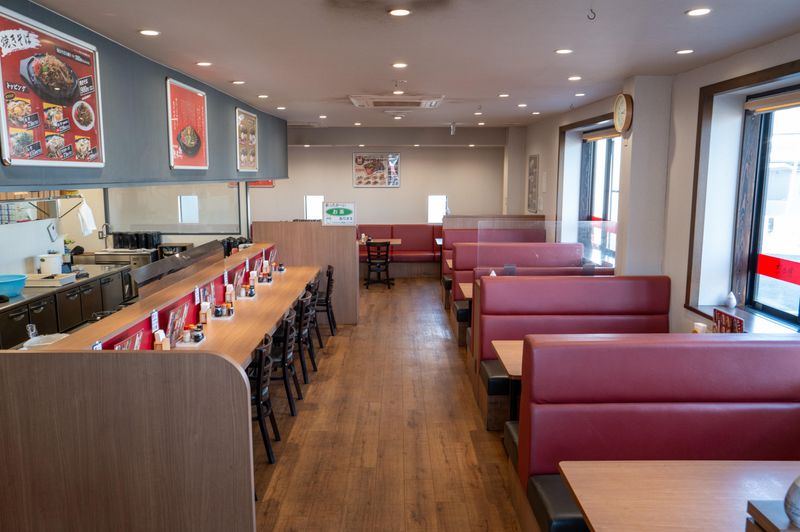 株式会社ハレ・コーポレーションの求人・転職情報-03