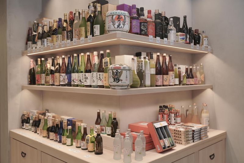 京の酒カフェ十三八のアルバイト・バイト求人情報-02