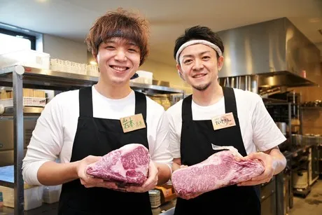 焼肉ホルモン ざくろ　草加店のアルバイト・バイト求人情報