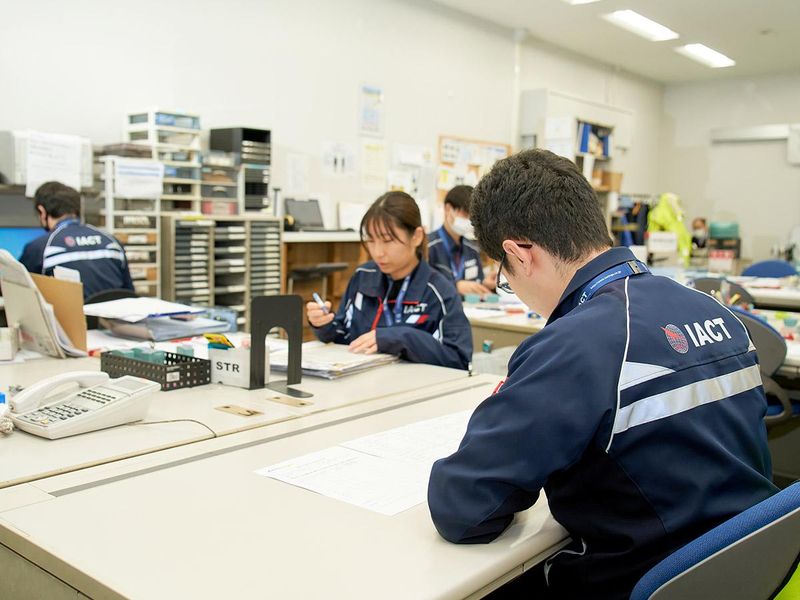 国際空港上屋株式会社　成田国際空港