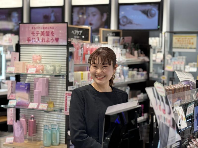 @cosme STORE マルイファミリー溝口店のアルバイト・バイト求人情報-05