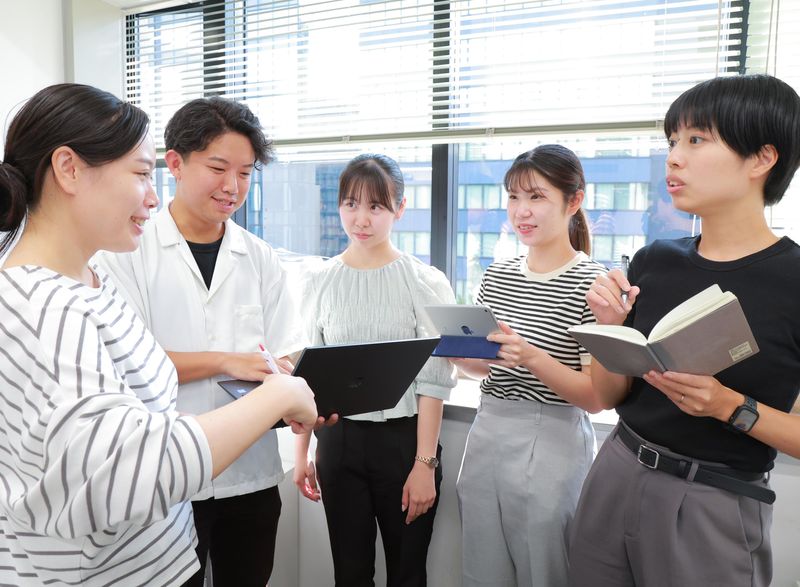 株式会社キューズプラス