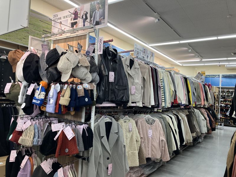 ワークマンプラス四日市柳通り店のアルバイト・バイト求人情報-03