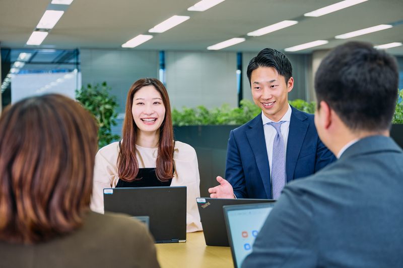 株式会社イントラストの求人・転職情報