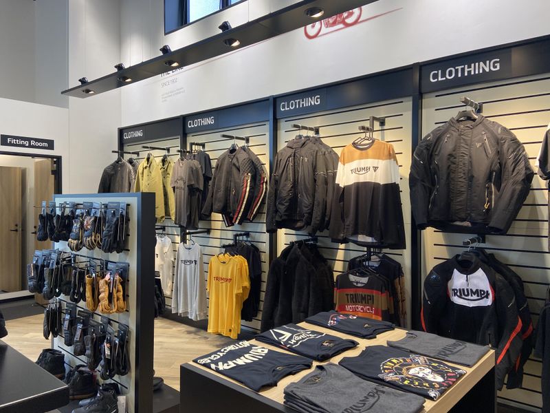 トライアンフ埼玉川口のアルバイト・バイト求人情報-05