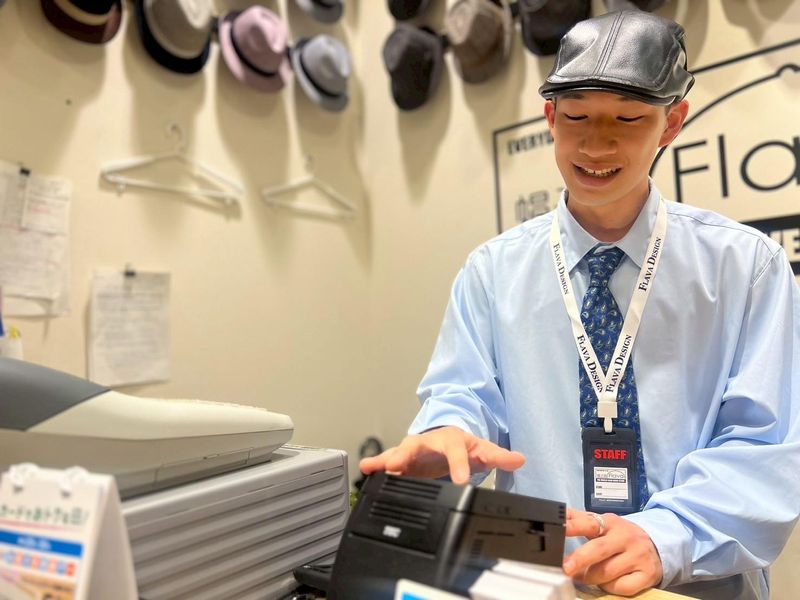 帽子屋FLAVA　イオンモール久御山店のアルバイト・バイト求人情報-02