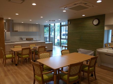 奉優会(特養)　特別養護老人ホーム下馬の家のアルバイト・バイト求人情報-03