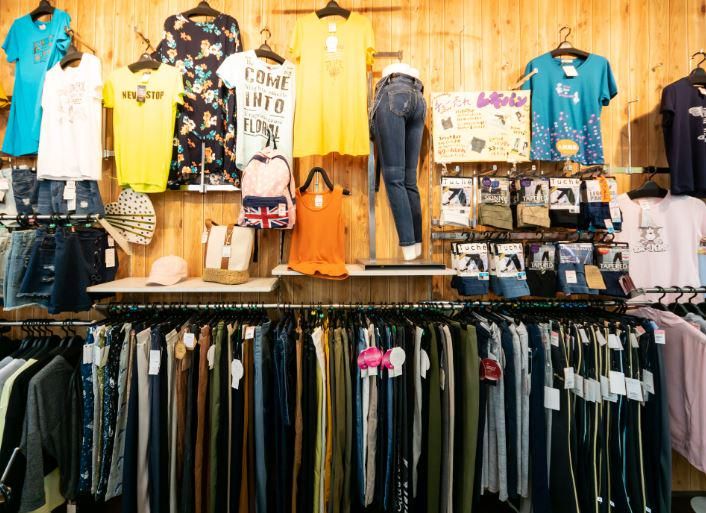ファミリーショップなとう　上板店のイメージ3