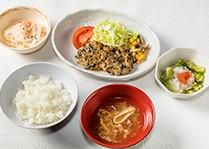 栄養食株式会社<勤務地:千代田区大手町/大手企業内社員食堂の一般事務>のアルバイト・バイト求人情報-04