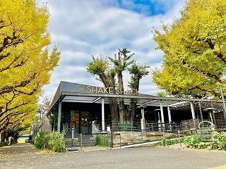 シェイクシャック　外苑いちょう並木店のアルバイト・バイト求人情報-07