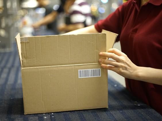 南港物流センター