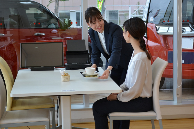 神奈川ダイハツ販売株式会社　部品部のアルバイト・バイト求人情報-03