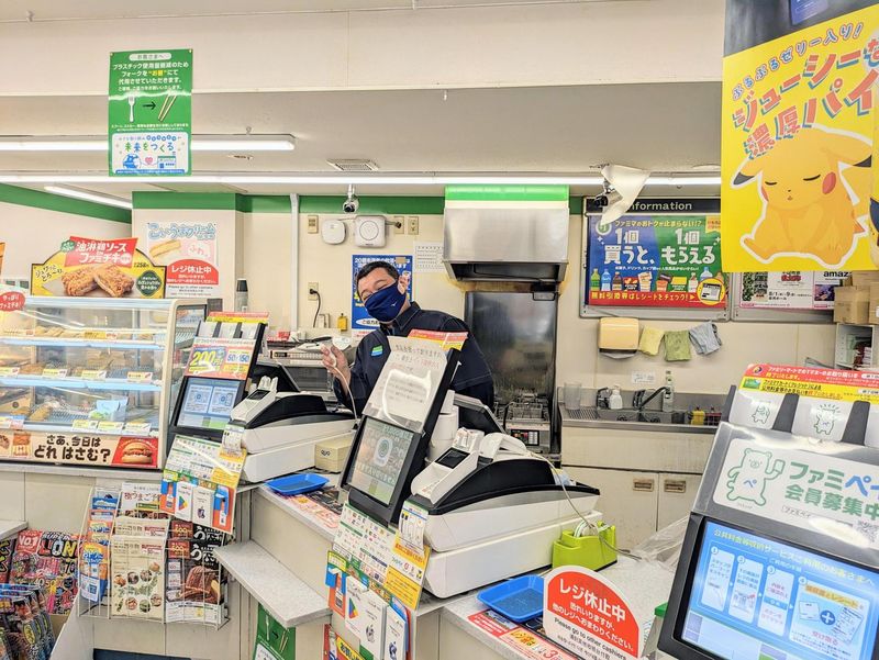 ファミリーマート 青山ツインビル店のアルバイト・バイト求人情報-03