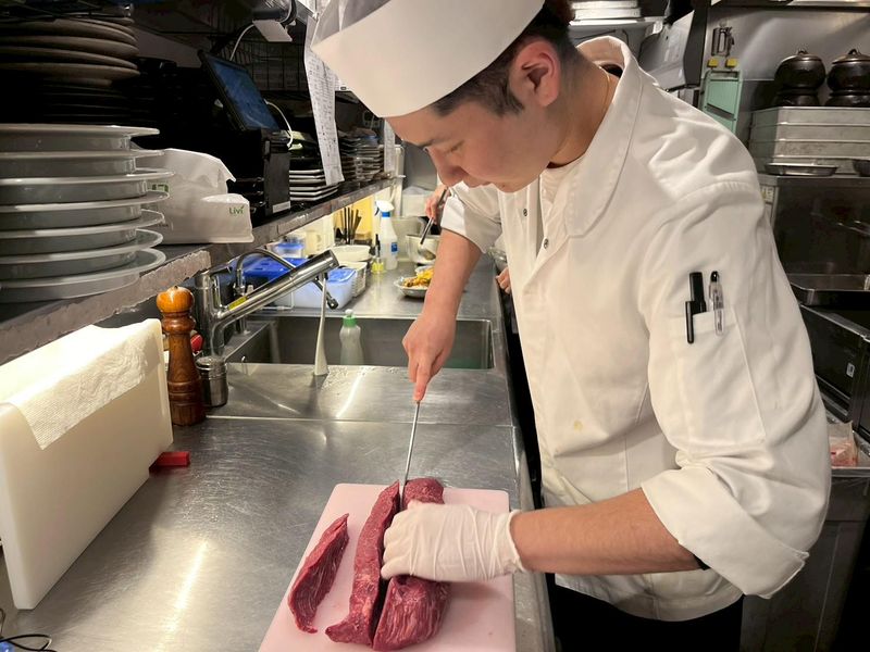 リバーサイド鮨和食 堀江燈花のアルバイト・バイト求人情報-02