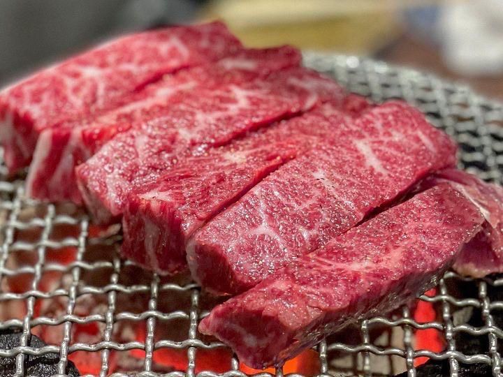 炭火焼肉ホルモンさわいしのアルバイト・バイト求人情報-02