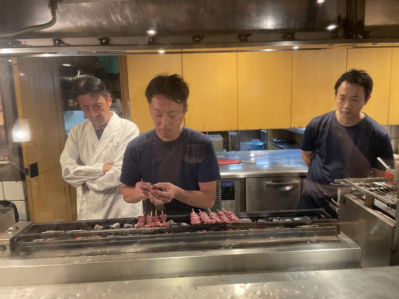 豊創フーズ株式会社　炭火焼き鳥　串八珍　新宿中央口店のアルバイト・バイト求人情報-04