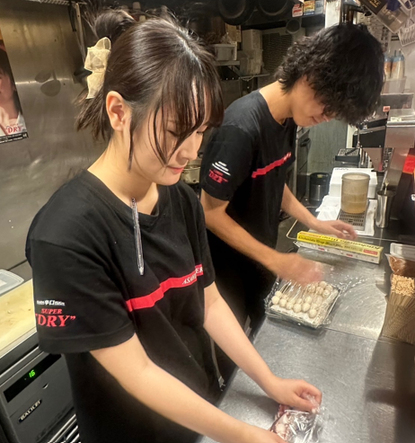 串カツ 天満 七福神 大阪駅前第3ビル店のアルバイト・バイト求人情報-03