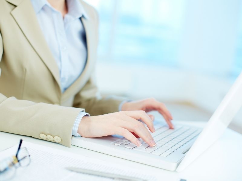 アシストユー株式会社の派遣求人情報