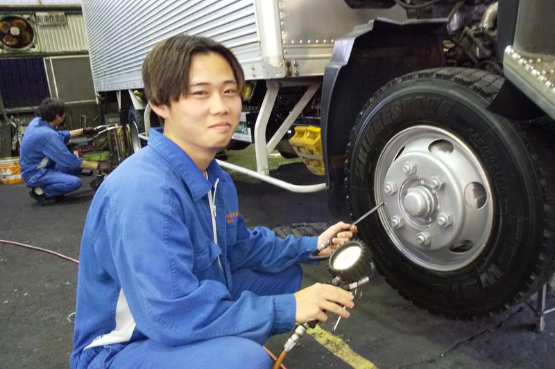 京栄自動車工業株式会社のアルバイト・バイト求人情報-04