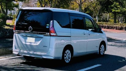 日本道路興運株式会社　大阪支店(勤務地は滋賀県大津市竜が丘の官公庁事務所)