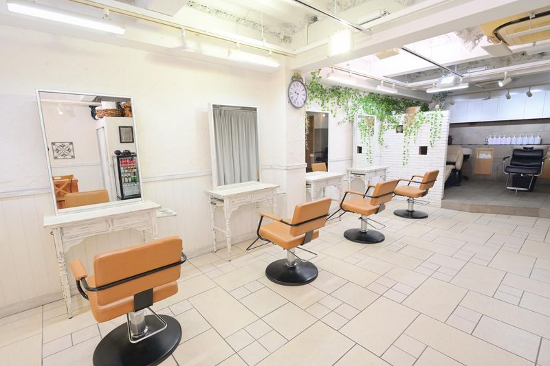 hair make Platiha　方南町店のアルバイト・バイト求人情報-02