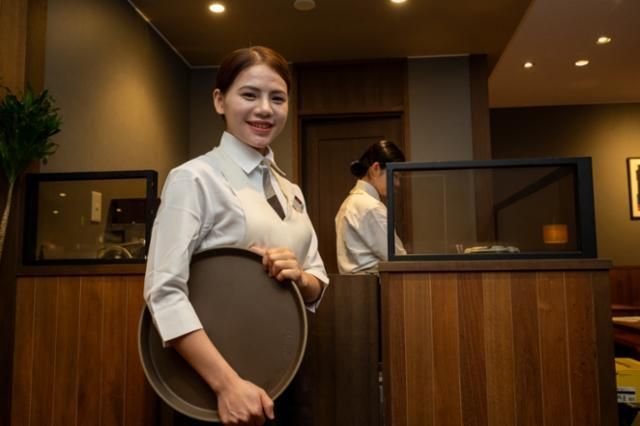 ロイヤルホスト　与野店のアルバイト・バイト求人情報-03