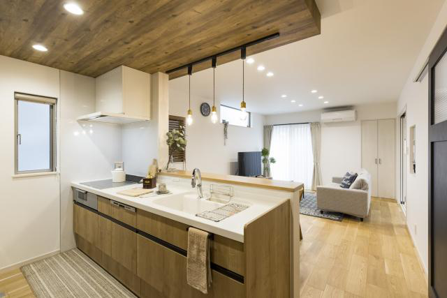 <勤務現場へ直行直帰です!>フロンティアコンストラクション&パートナーズ株式会社のアルバイト・バイト求人情報-04