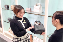 タペストリー・ジャパン合同会社[HP] kate spade new york 御殿場プレミアムアウトレット店の求人情報