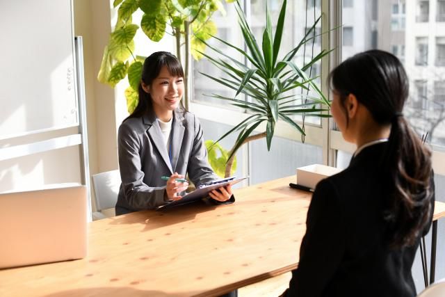 株式会社サンリー・ホールディングスの求人・転職情報