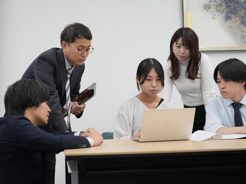 株式会社システムディ