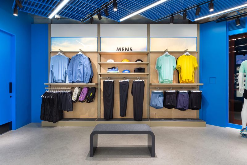 HOKA ニュウマン高輪/デッカーズジャパン合同会社　※9月12日オープンのアルバイト・バイト求人情報-05