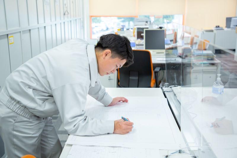 関彰商事株式会社