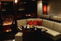 Secret Garden 西中島店のアルバイト・バイト求人情報-02