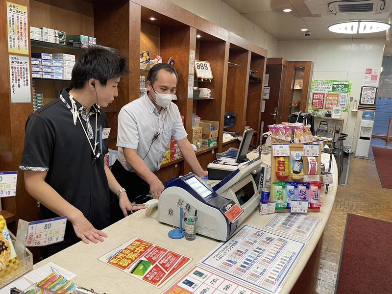 パチンコ888(サンパチ)　吹田店のアルバイト・バイト求人情報-03