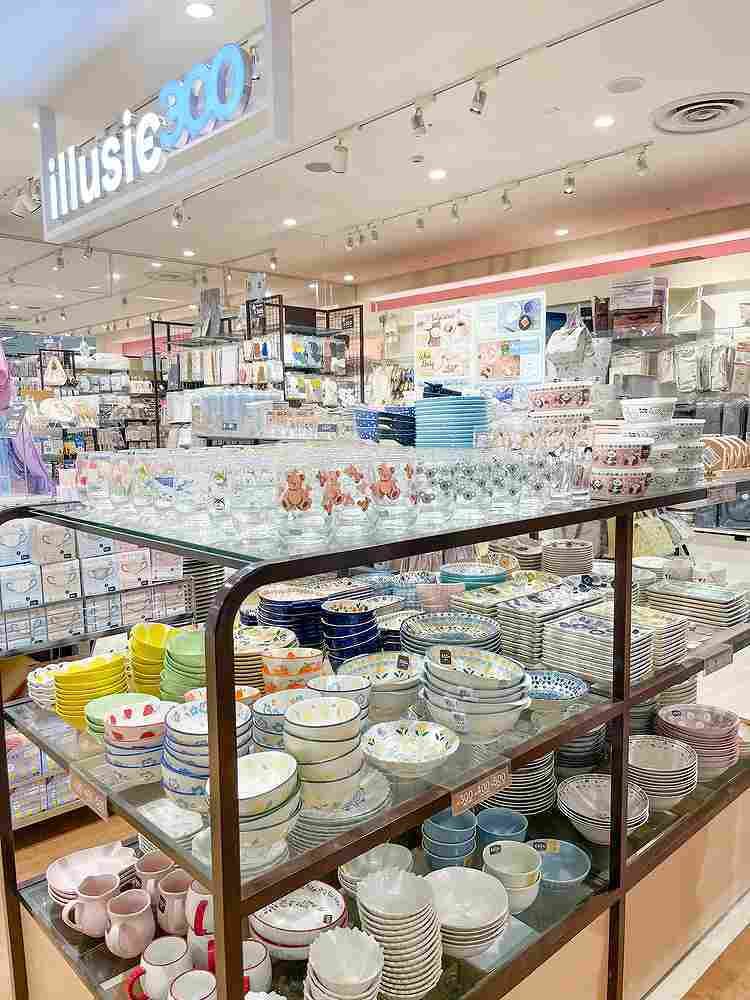 illusie300 イルーシーサンマルマル イオン 豊橋南 店のアルバイト・バイト求人情報-04