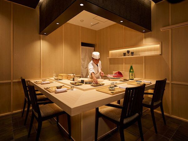 株式会社アットキャド　鮨とよひさの求人・転職情報