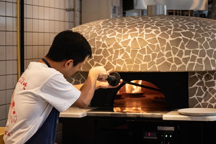 株式会社アール・アール・アイ THE CORNER Pizzeria&Caféの求人・転職情報