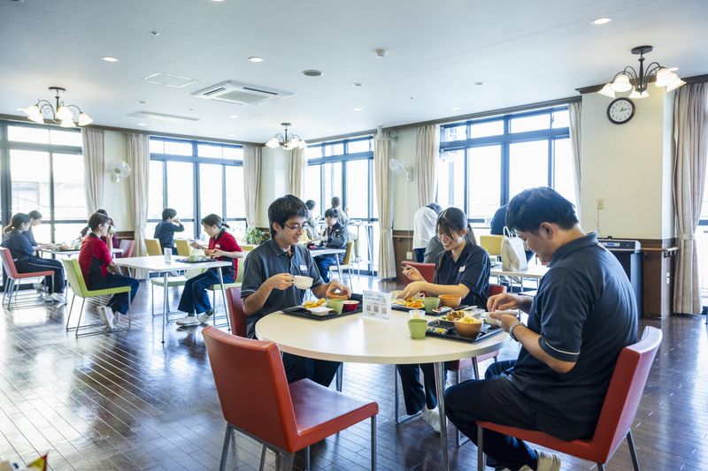 【雰囲気を体験!】見て・聞いて・話そう!!施設見学&ランチ会