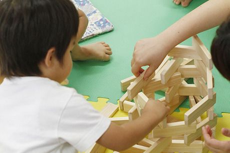 にじいろ保育園　うめきた(仮称)の求人情報